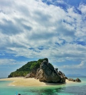 Closing In: Cabugao Island